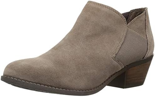 me too zoey bootie cognac