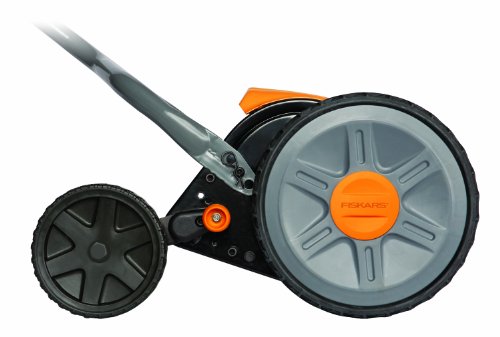 Fiskars Push Mower - 17" Cut Width Manual Reel Mower with No Motor - Grass Cutter with Steel Blades that Stay Sharp - Eco-Friendly Cordless Grass Trimmer for Lawn Care - Image 4