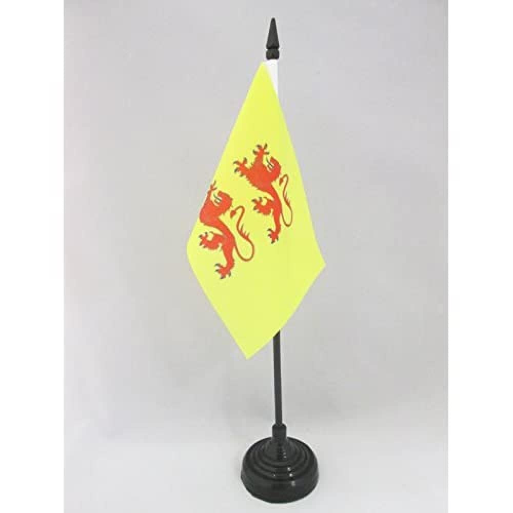 AZ FLAG - County of Bigorre Table Flag 4'' x 6'' - Bigorre county Office Mini Banner 100% Polyester 15 x 10 cm - Mini Desk Flag with 10'' Pole and Black Plastic Base
