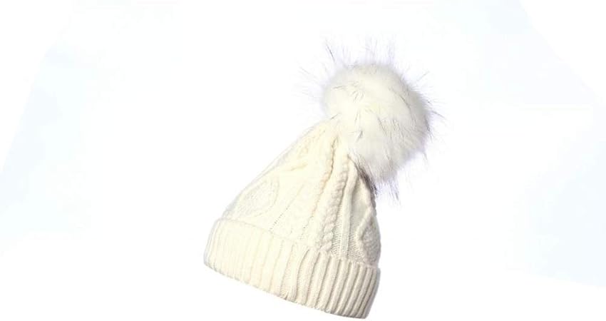 bobble hat with detachable bobble