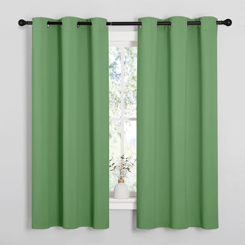 NICETOWN Forest Green Blackout Curtains