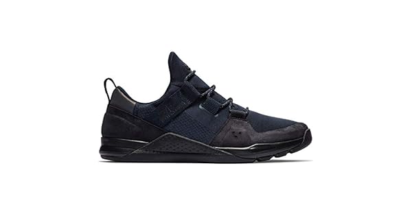 nike tech trainer amp