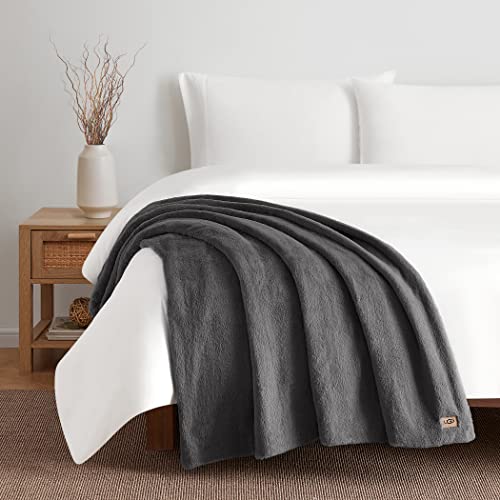 Plush Throw Ugg Throws Amazon Reversible Throw Ugg Sherpa Pet