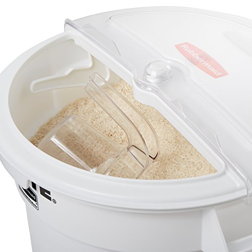 Rubbermaid Commercial ProSave Ingredient Food Storage Container Sliding Lid with 2-Cup Scoop, 10-Gallon