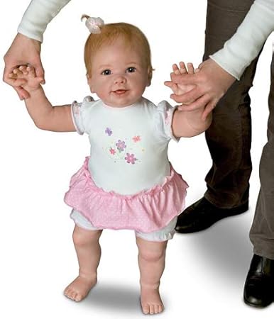 ashton drake isabella's first steps