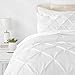 Amazon Basics Soft, Lightweight Twin Size Comforter Sets, All-Season Down-Alternative 2-Piece Bedding Set, Pinch Pleat Design, Twin/TwinXL Size, Bright White