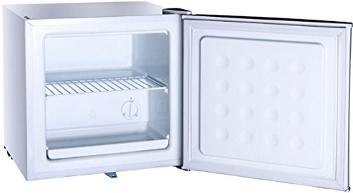 1 SPT+UF+114W+Upright+Freezer+White