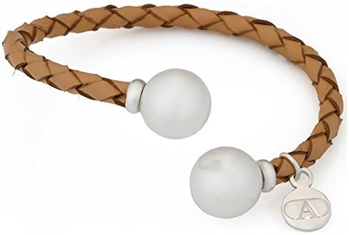 bracelet of authentic Spanish leather braided beige with whitepearl