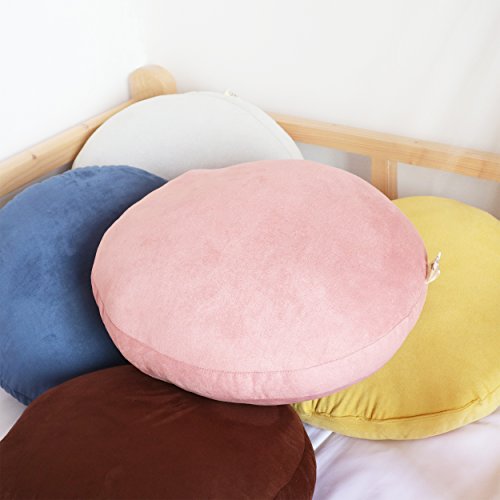 pink round throw pillows