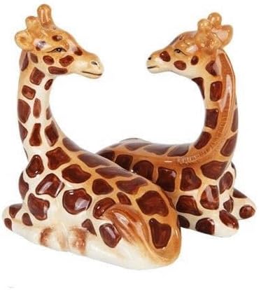 Safari Jungle Giraffes Couple Home Decor Magnetic Ceramic Salt &amp; Pepper Shakers