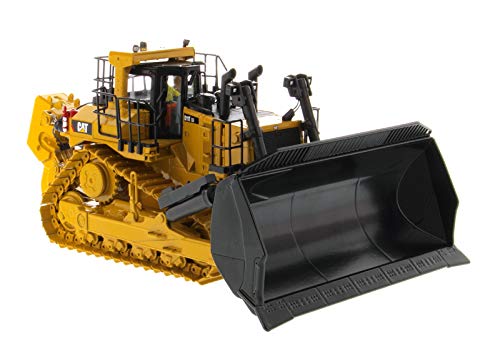 Cat® D11T CD Carrydozer in 1:50 Scale by Diecast Masters