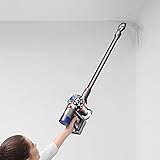Dyson V7