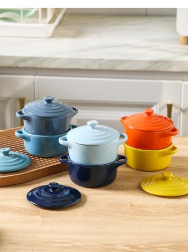 Jucoan 4 Pack Porcelain Ramekin with Lids and Handles Oven Safe, 8 oz Round Ramekins Souffle Creme Brulee Baking Dish, Pudding Custard Dish, Individual Servings Mini Casserole Dishes, 4 Colors