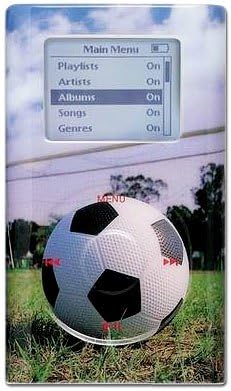 NTP - Carcasa para iPod, diseño de balón de fútbol: Amazon.es ...