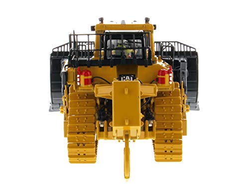 Cat® D11T CD Carrydozer in 1:50 Scale by Diecast Masters
