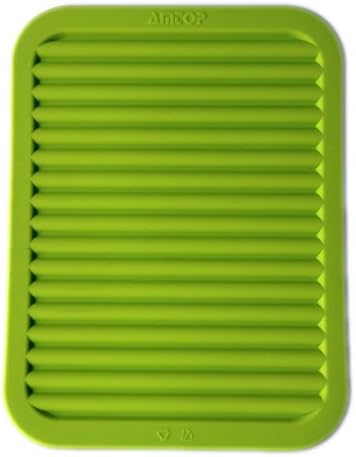 9" x 12" Silicone Pot Holder, Heat insulated pad, Trivet Mat, Silicone Drying Mat, Draining Board, Baking Gadget Kitchen Table Mat - Waterproof, Non-Slip, Tableware Pad Coasters (Set of 2, Green)