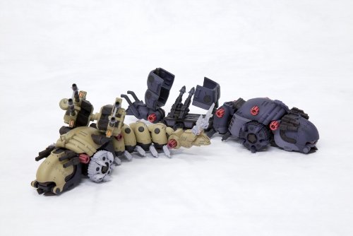 Zoids Japanese Kotobukiya HMM Highend Master Model Kit 012 Molga AA & Molga Carrier 2Pack