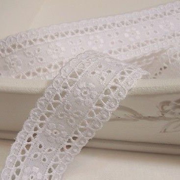 14Yds Broderie Anglaise cotton eyelet lace trim 3.3cm White YH1073