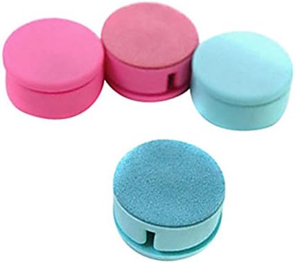 The Fashion Seller Candy Design Cell Phone Screen Cleaner &amp; Wound-Headphone(Random Color)