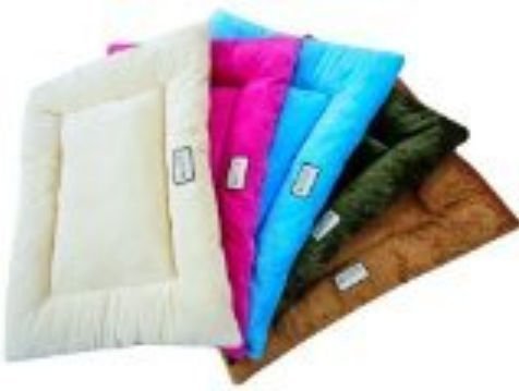 Armarkat Pet Bed Mat 35-Inch by 22-Inch by 3-Inch M01-Large, Brown