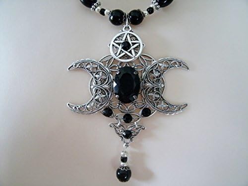 Phases Of The Moon Pentacle Necklace, handmade jewelry, wiccan, pagan, wicca, witch, witchcraft, goddess, pentagram, magic, gothic