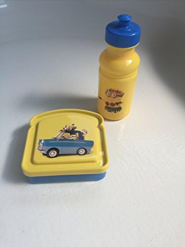 Despicable Me Minion Reusable Sandwich Container W/bonus Minion Water Sports Bottle