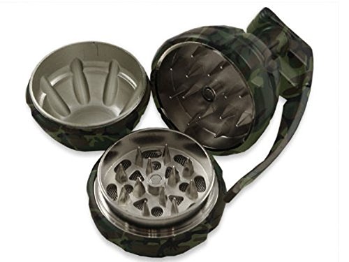 Umiwe(TM) Camo Hand Grenade Herb and Spice Grinder, CamouflageWith Umiwe Accessory