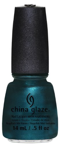 China Glaze Nail Lacquer, Tongue and Chic, 0.5 Fluid Ounce