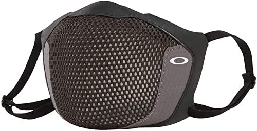 Amazon.com: Under Armour Adult Unisex UA Sports Mask + ISO-Chill