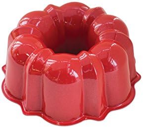 Nordic Ware 50013 3-Cup Bundt Pan, Colors Vary