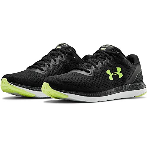 Sports & Fitness Features Under Armour Men's Charged
