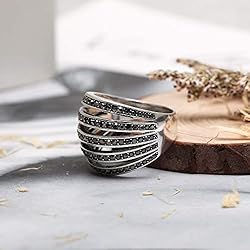 Mytys Vintage Wide Ring Classic Black Marcasite