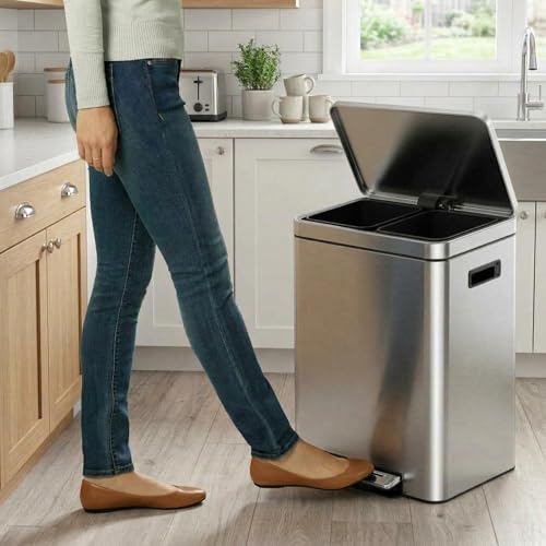 Garvee 30L Dual Compartment Trash Can, 2 x 15L Stainless Steel Recycling Bin with Soft Close Lid & Foot Pedal, 2 Removable Buckets, Rectangular Kitchen Dustbin