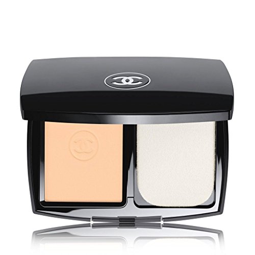 CHANEL LE TEINT ULTRA TENUE ULTRAWEAR FLAWLESS COMPACT FOUNDATION SPF 15 # No.10 BEIGE