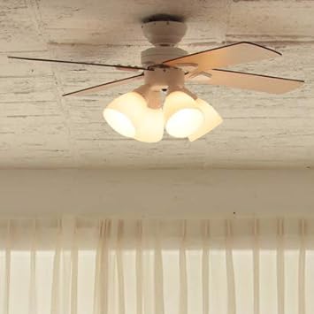 Amazon Co Jp ウィンダブルシーリングファン 4灯 シーリングファンライト シーリングファン シーリングライト 天井照明 照明 電気 照明器具 ガラスシェード おしゃれ 新生活 ファン 付き リモコン付 天井 ペンダント Led 北欧 リビング ホーム キッチン