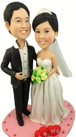 Model C19 Groom and Bride Wedding Cake Topper Fully Custom Design Bobble Head Couple Figurines Based on Customers' Photos