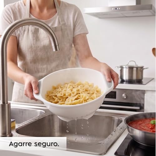 Snips Kitchen Strainer Ø 28 cm with Handles, White and Grey, Made in Italy | Solid and handy strainer with radial grooves and two handles, for pasta, vegetables and fruit; dishwasher safe
