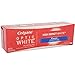 Colgate Optic White Platinum High Impact White Anticavity Flouride Toothpaste, Glistening Mint 3 oz ( Pack of 3)