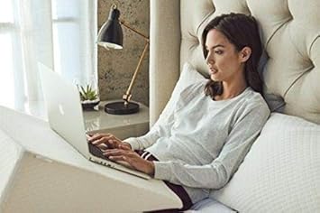 Amazon Com Comfortable Modern Wedge Incline Memory Foam Bed Wedge amazon com