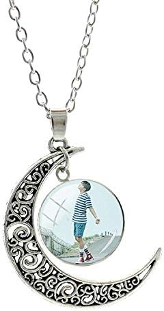 Fashion Popular BTS BT21 Bangtan Boys Moon Pendants Necklace Korea Fashion BTS Album Love Yourself Accessories Jewelry Gift BTS54