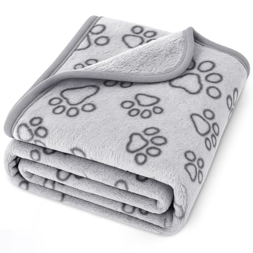PEASUG Soft Flannel Pet Blanket