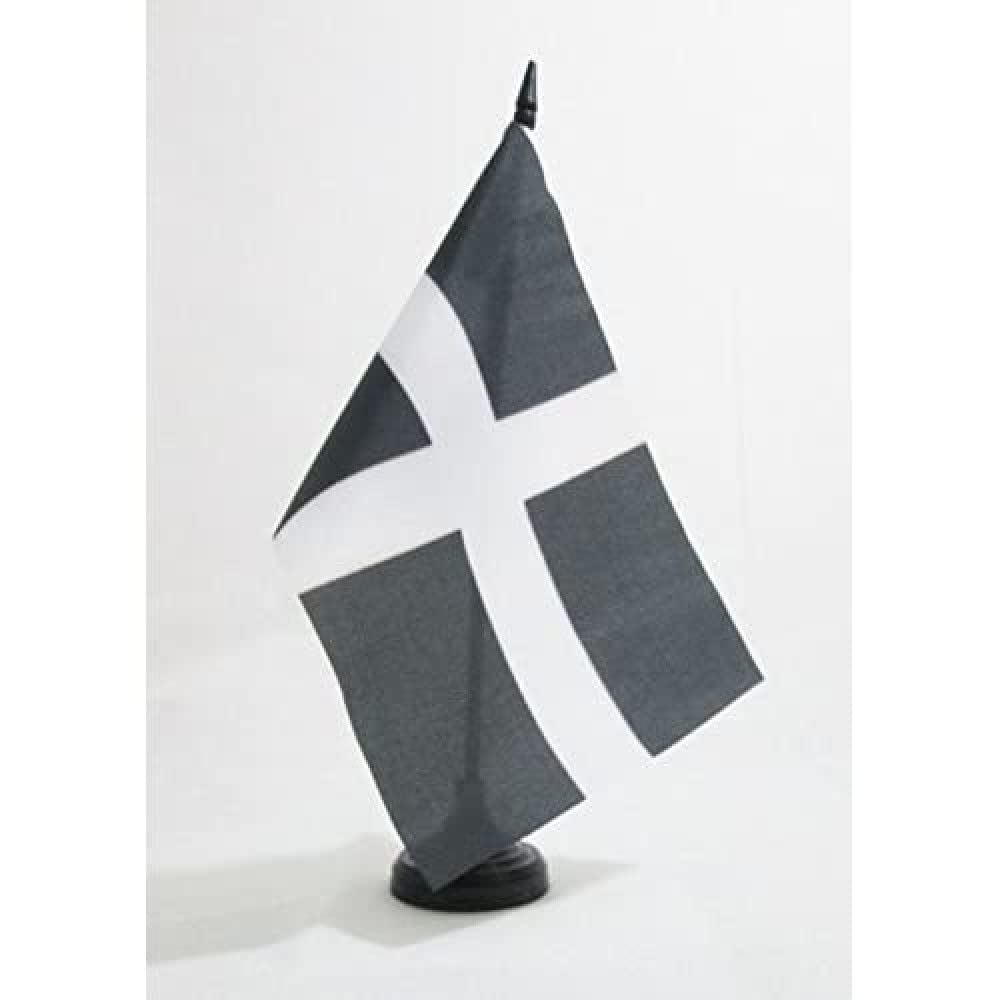 AZ FLAG Saint Piran's Table Flag 5'' x 8'' - Cornwall Office Decoration 100% Polyester 21 x 14 cm - Mini Desk Flag with Pole and Black Plastic Base