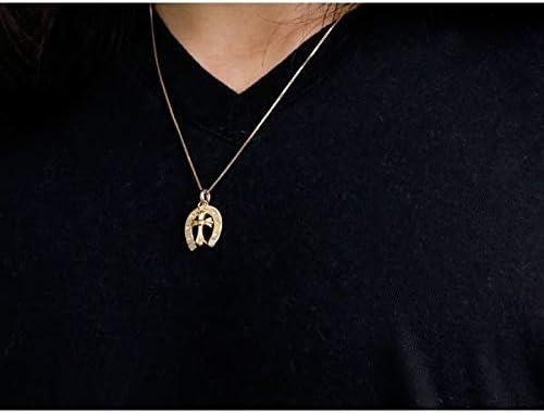 Amazon Co Jp 18金 ネックレス メンズ クロス 馬蹄 ゴールド 18k ペンダント イエローゴールドk18 ホースシュー 十字架 チェーン 蹄鉄 男性 ホビー
