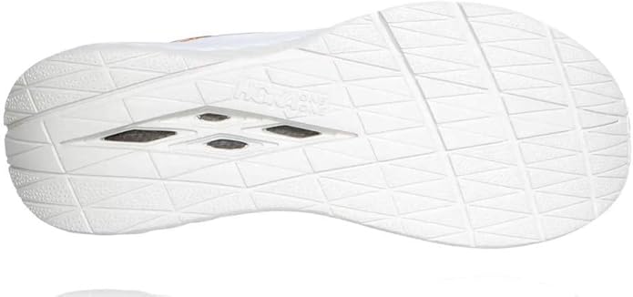 hoka one one carbon x amazon