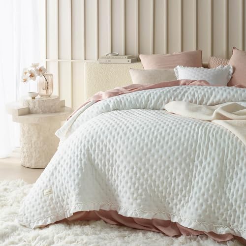 ROOM99 Molly Elegant Bedspread in Ecru 220 x 240 cm Versatile Bed or Sofa Bedspread