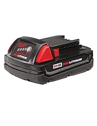 Kit combo de de 2 herramientas de 1 2 pulgadas y 18 voltios Milwaukee 2697-22 M18 incluye cargador, batería (2) y bolsa