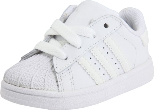 adidas Originals Superstar 2 Sneaker (Infant),Run White/Run White/Run White,7 M US Toddler