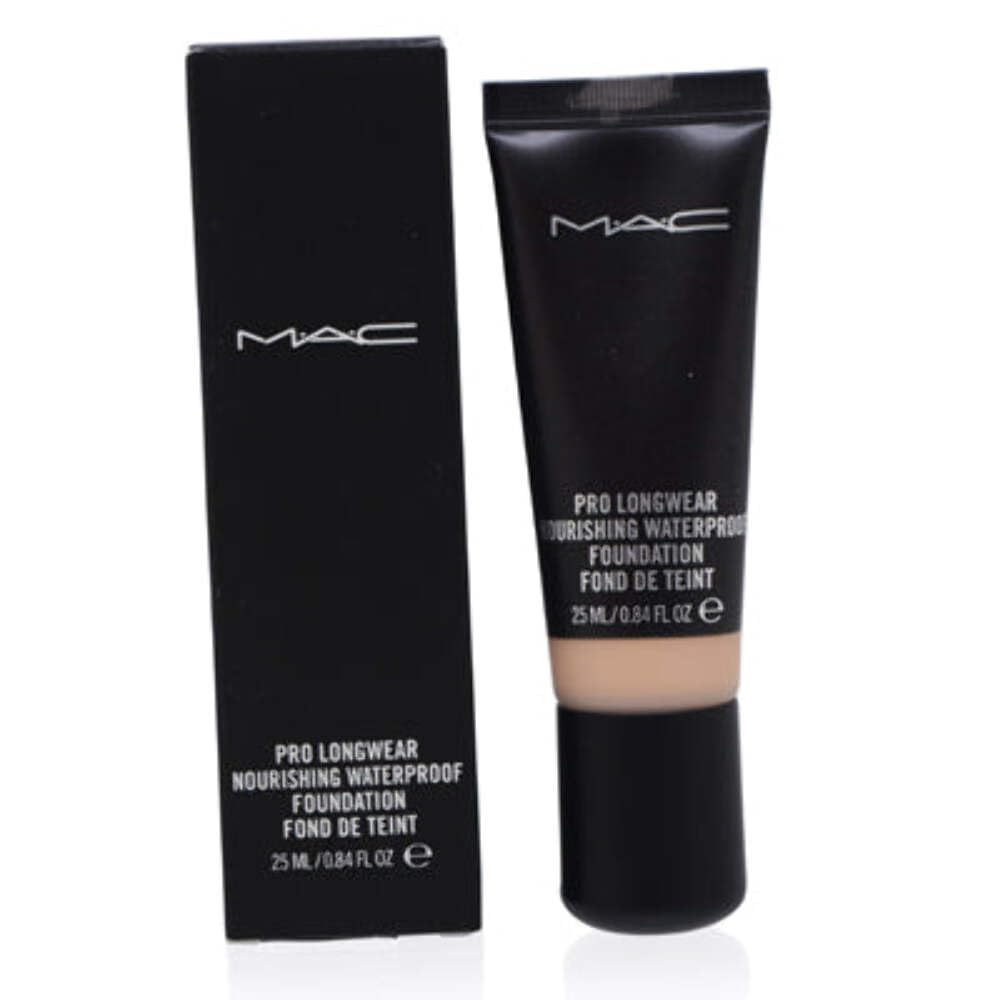MAC, Pro Longwear Nourishing Waterproof Foundation - NC 18, 25 ml
