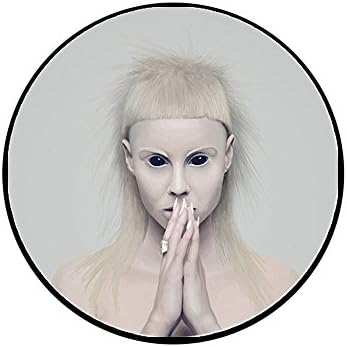 Pop Stand Socket Wireless Stand - Relax Your Hand Easy to Watch - Yolandi Visser