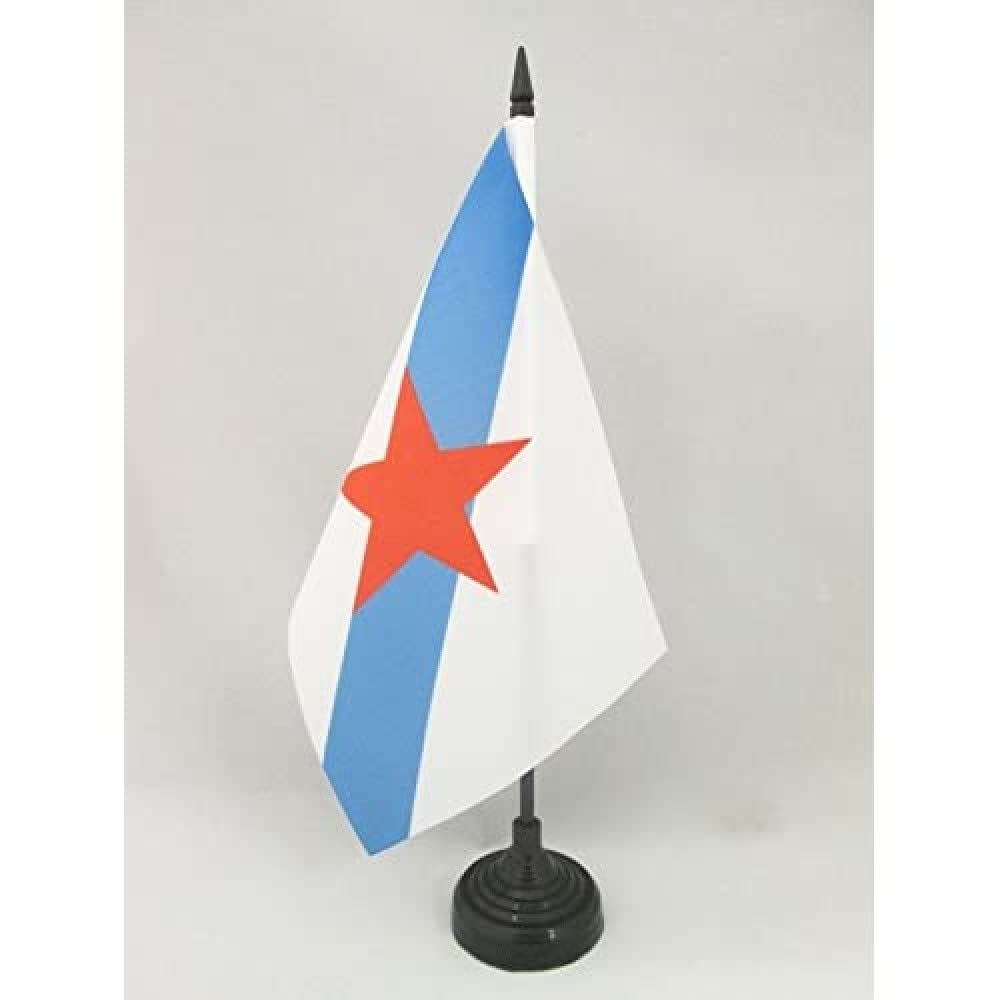 AZ FLAG Galicia Independentist Table Flag 5'' x 8'' - Galicia Estreleira Office Decoration 100% Polyester 21 x 14 cm - Mini Desk Flag with Pole and Black Plastic Base — image 1